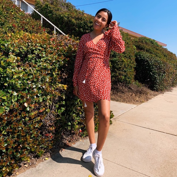 Faithfull the Brand Poppy Dress NWT - Picture 16 of 16